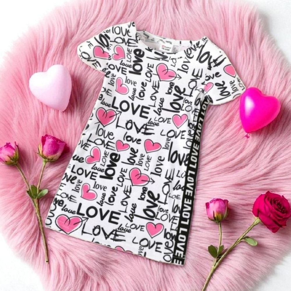 PatPat Baby Girl Clothes All Over Love Hearts & Letter Print Short-sleeve Dress